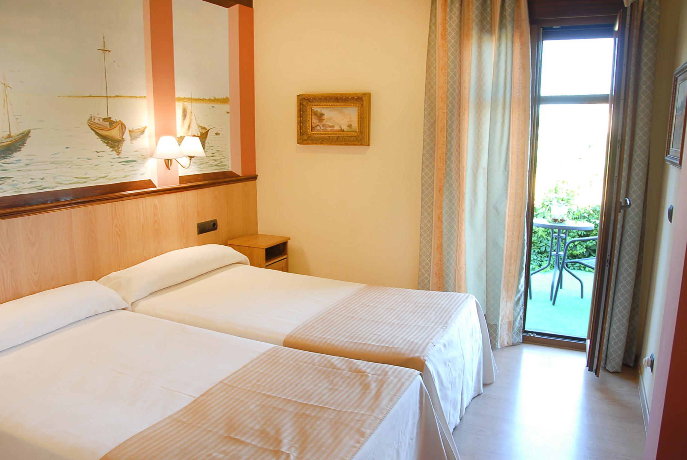 Hotel Pinomar เอลปูแอร์โต เด ซานตามาริอา ภายนอก รูปภาพ
