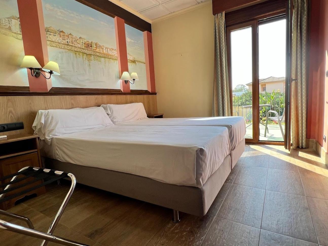 Hotel Pinomar เอลปูแอร์โต เด ซานตามาริอา ภายนอก รูปภาพ